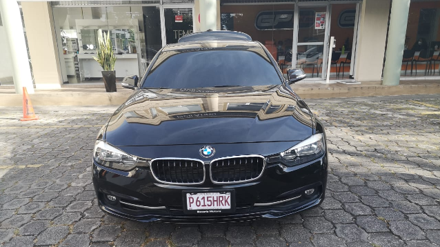 BMW 328 I - 2016